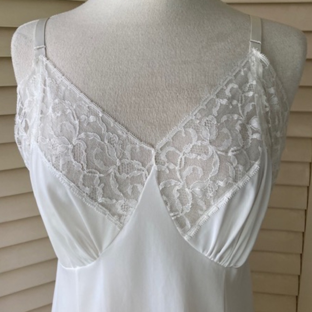 1960's Artemis White Nylon Full Slip